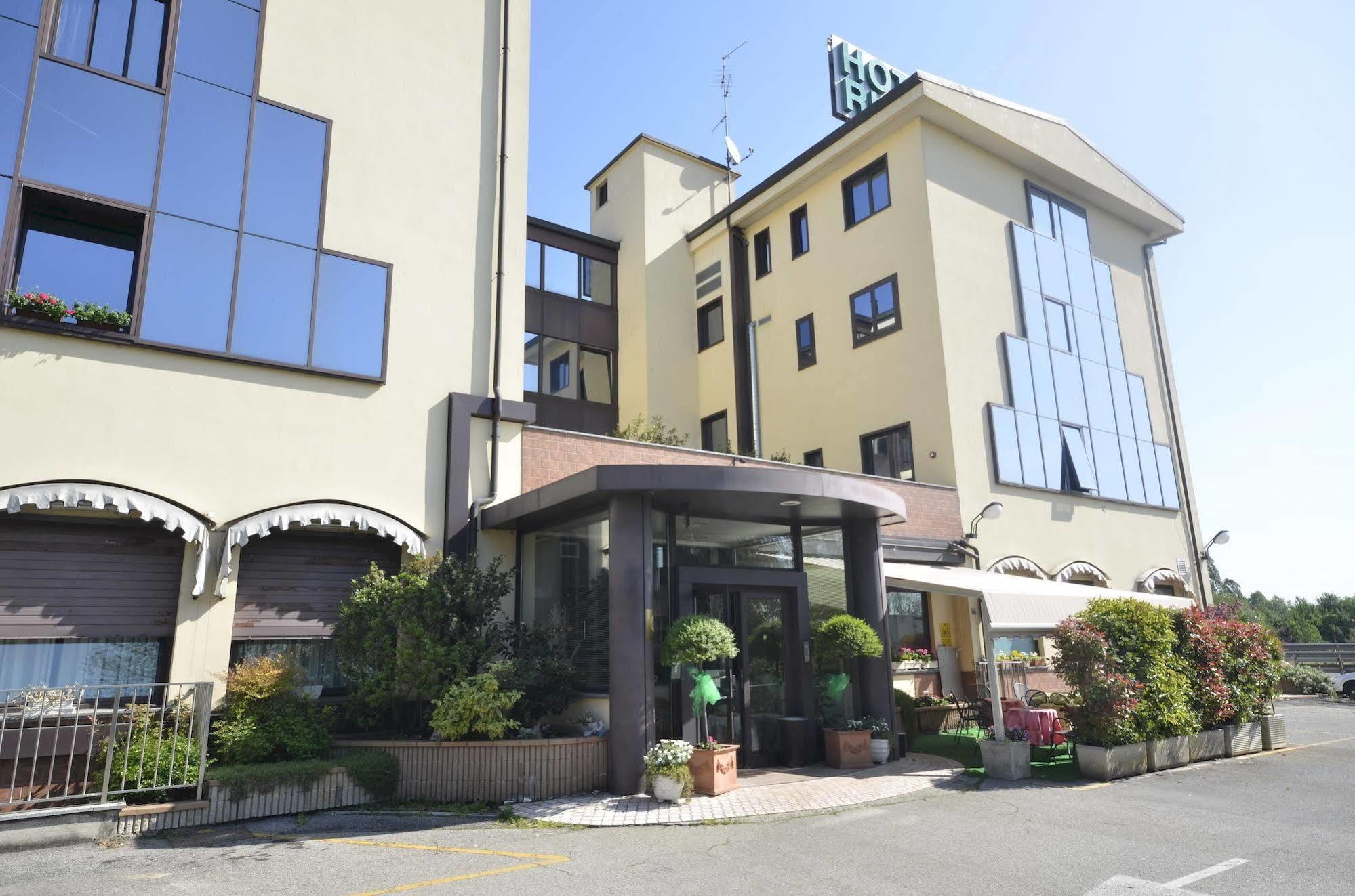 Hotel Edo Vimercate Exterior photo